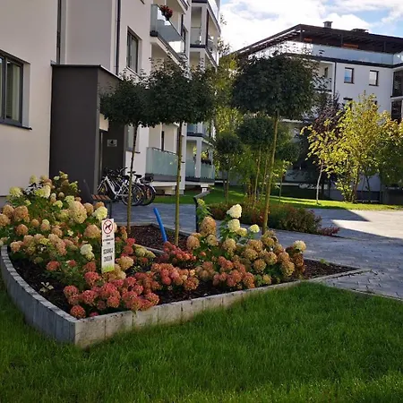 Apartament Pogodny דירה *